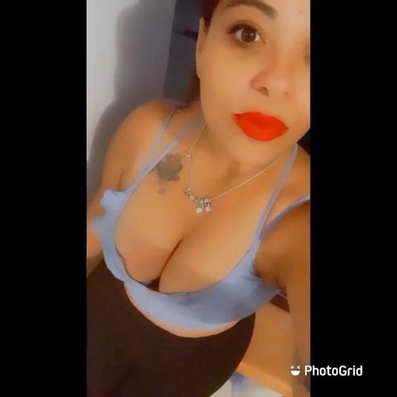 Poshmark profile picture for @madelin